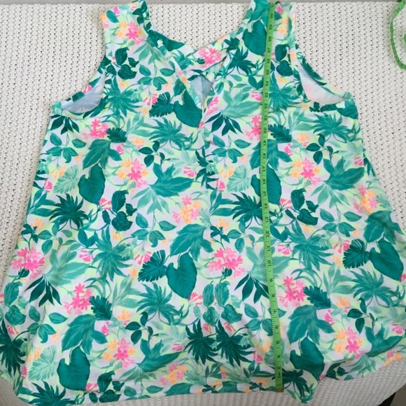 LIVE WELL LIFESTYLE COLORFUL CASUAL TANKS. SEE PICS FOR MEASUREMENTS. - Picture 5 of 6